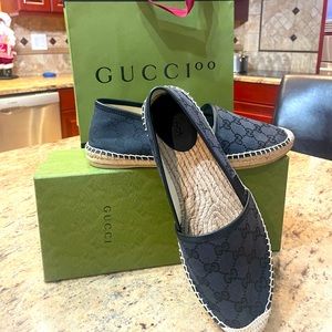 GUCCI!!NEVER WORN!!!gucci shoes